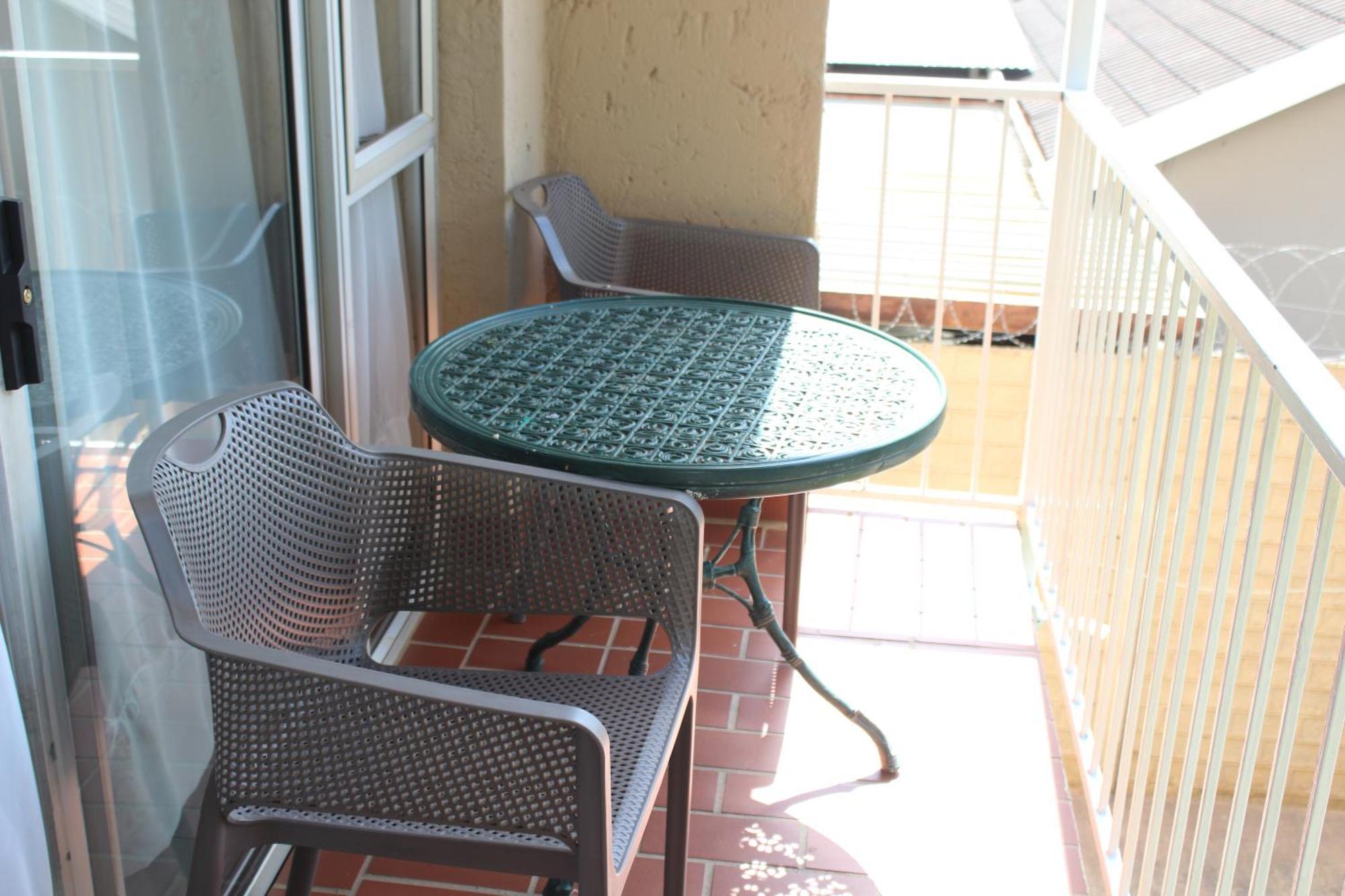 Purple Olive Guest House Pretoria-Noord Exterior foto