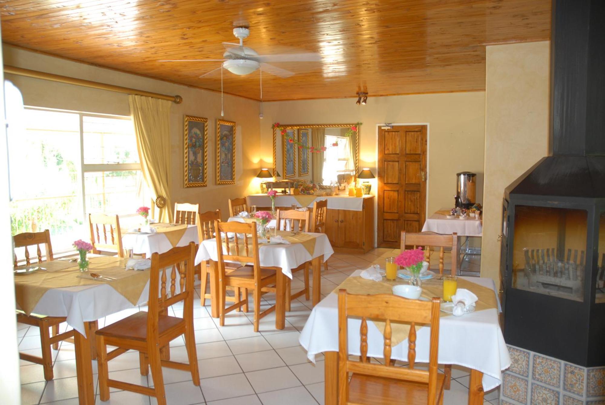 Purple Olive Guest House Pretoria-Noord Exterior foto
