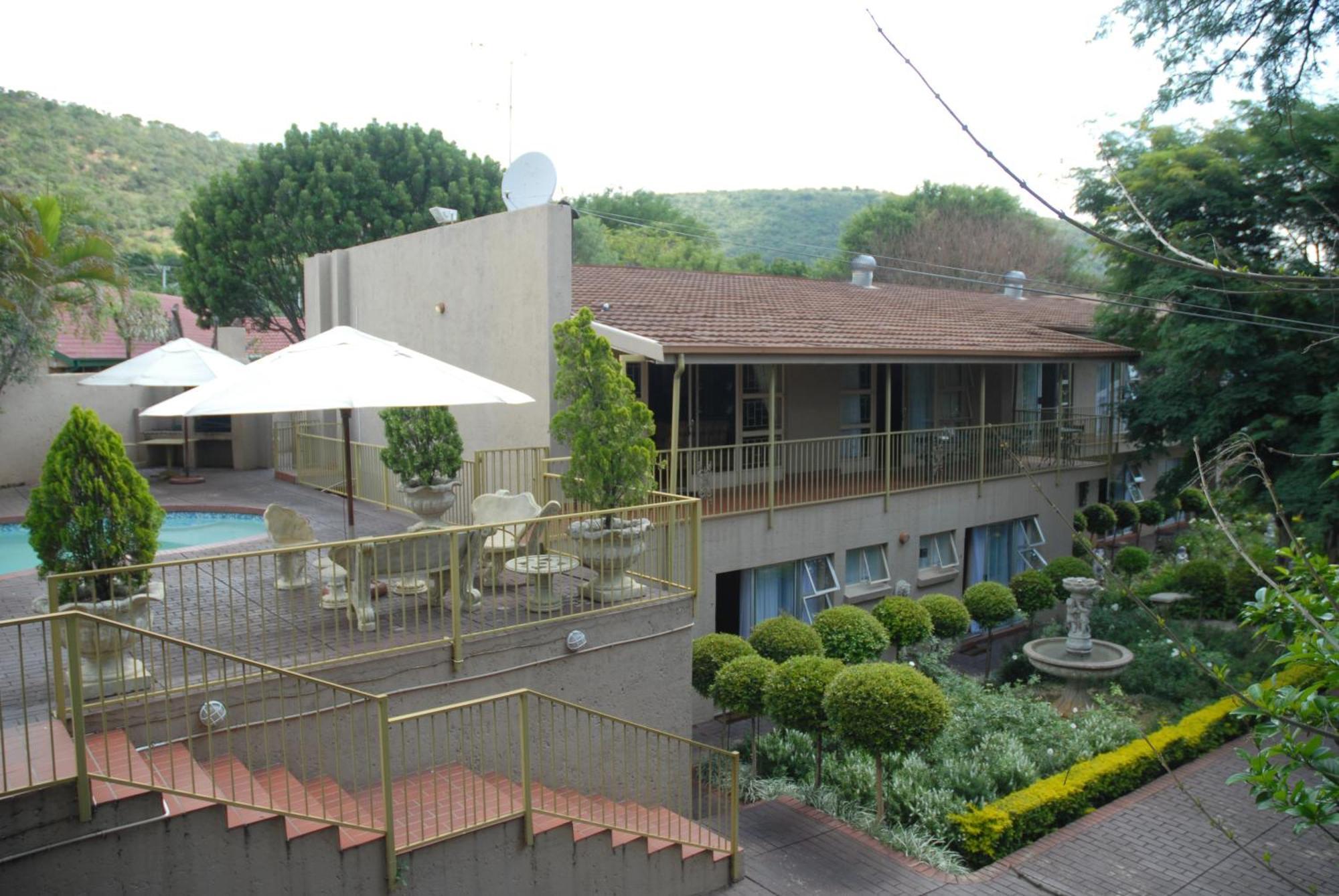 Purple Olive Guest House Pretoria-Noord Exterior foto